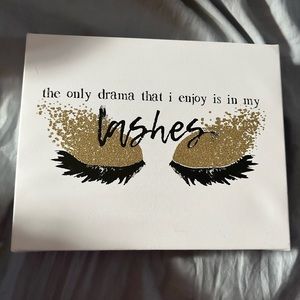 Bebe wall art beauty canvas